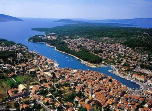 Bungalows Jurjevac Stari Grad  Exterior foto